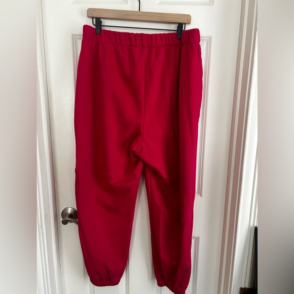 Never worn GAP boyfriend sweat pants in xl - Picture 2 of 6